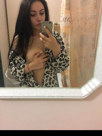 Проститутка Камила